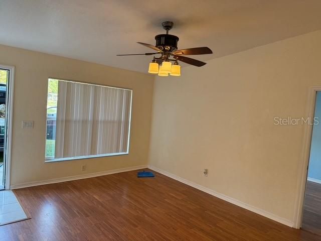 В аренду: $2,300 (4 спален, 3 ванн, 1500 Квадратных фут)