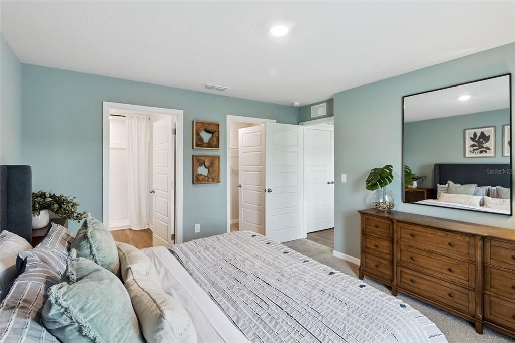 For Sale: $282,990 (3 beds, 2 baths, 1328 Square Feet)