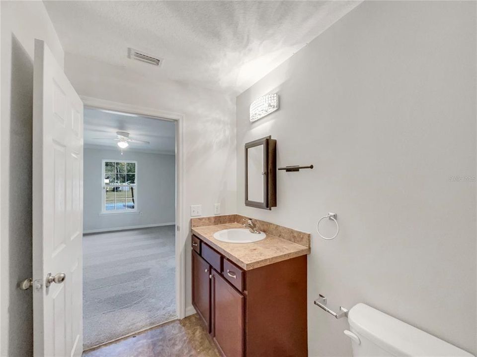 For Sale: $255,000 (3 beds, 2 baths, 1129 Square Feet)