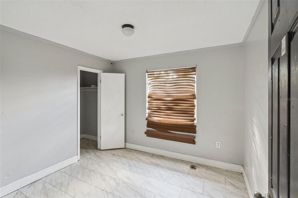 For Sale: $350,000 (3 beds, 1 baths, 2250 Square Feet)