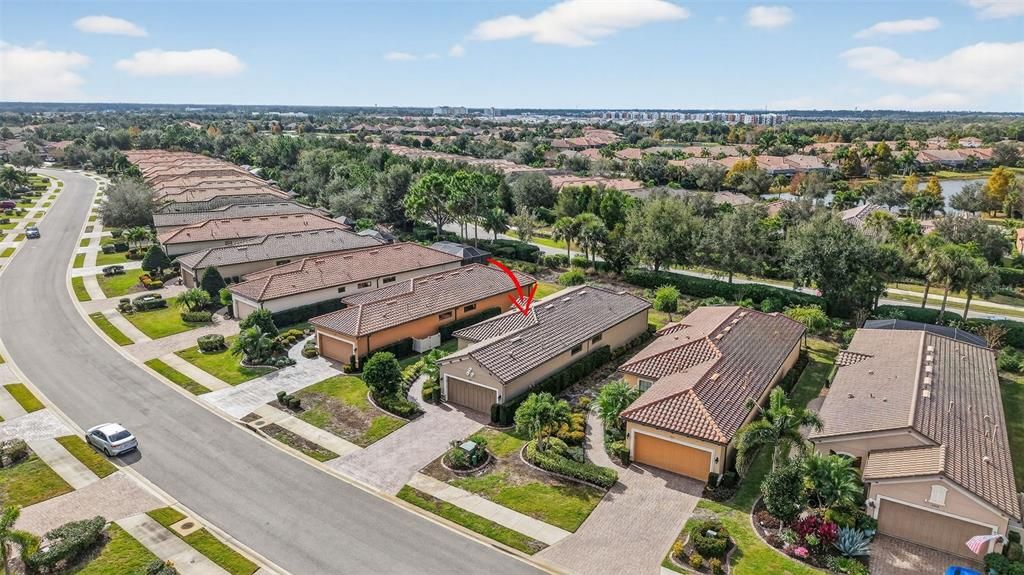 待售: $445,000 (2 贝兹, 2 浴室, 1700 平方英尺)