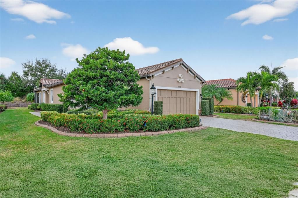 待售: $445,000 (2 贝兹, 2 浴室, 1700 平方英尺)