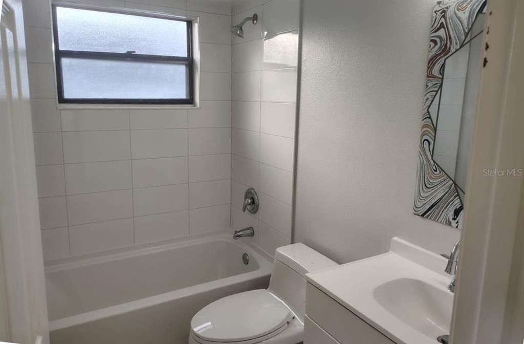 En Renta: $1,600 (3 camas, 2 baños, 1279 Pies cuadrados)