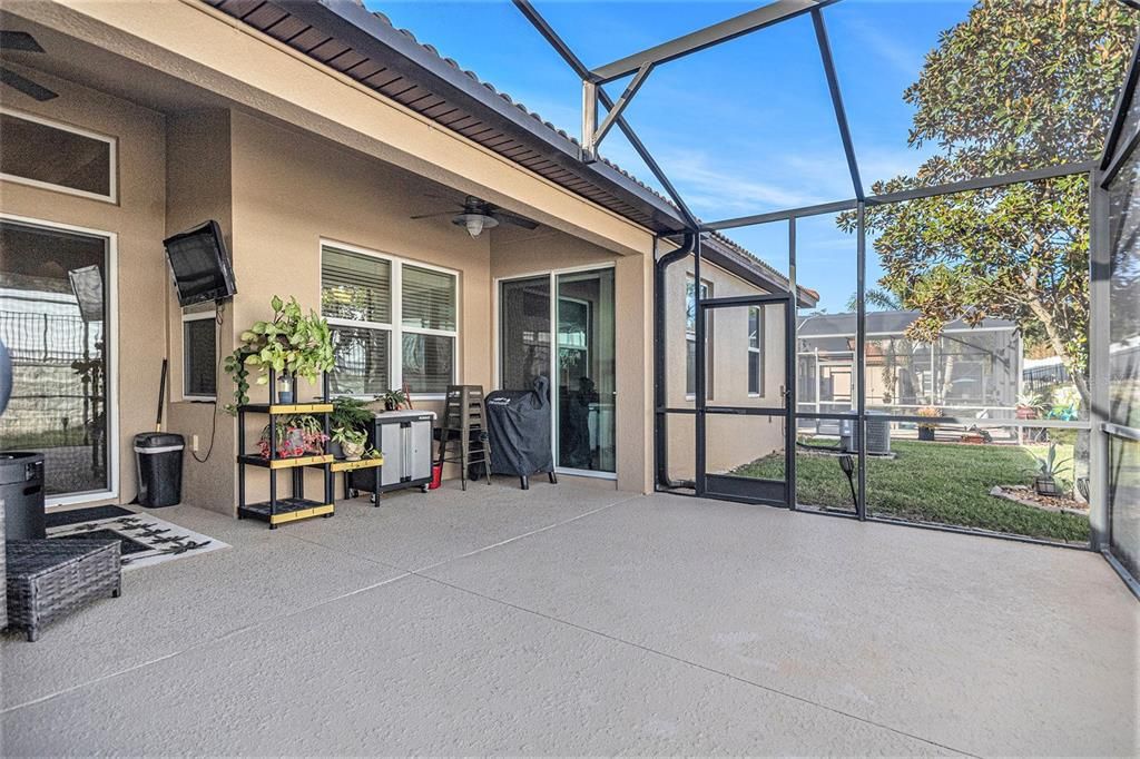 En Venta: $545,000 (4 camas, 3 baños, 2650 Pies cuadrados)