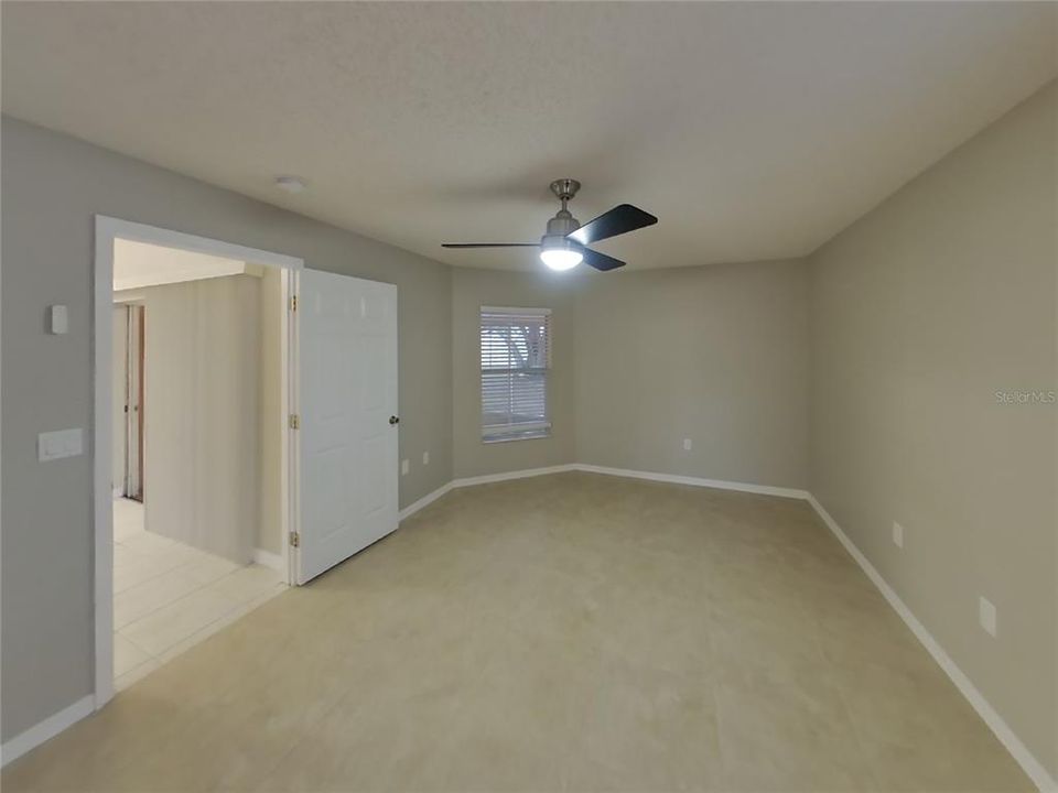 For Rent: $1,729 (3 beds, 2 baths, 1647 Square Feet)