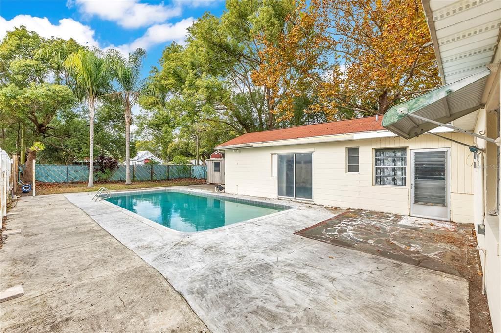 For Sale: $280,000 (3 beds, 1 baths, 1516 Square Feet)