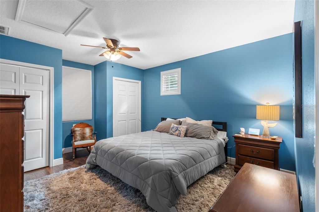 En Venta: $1,125,000 (5 camas, 3 baños, 3947 Pies cuadrados)