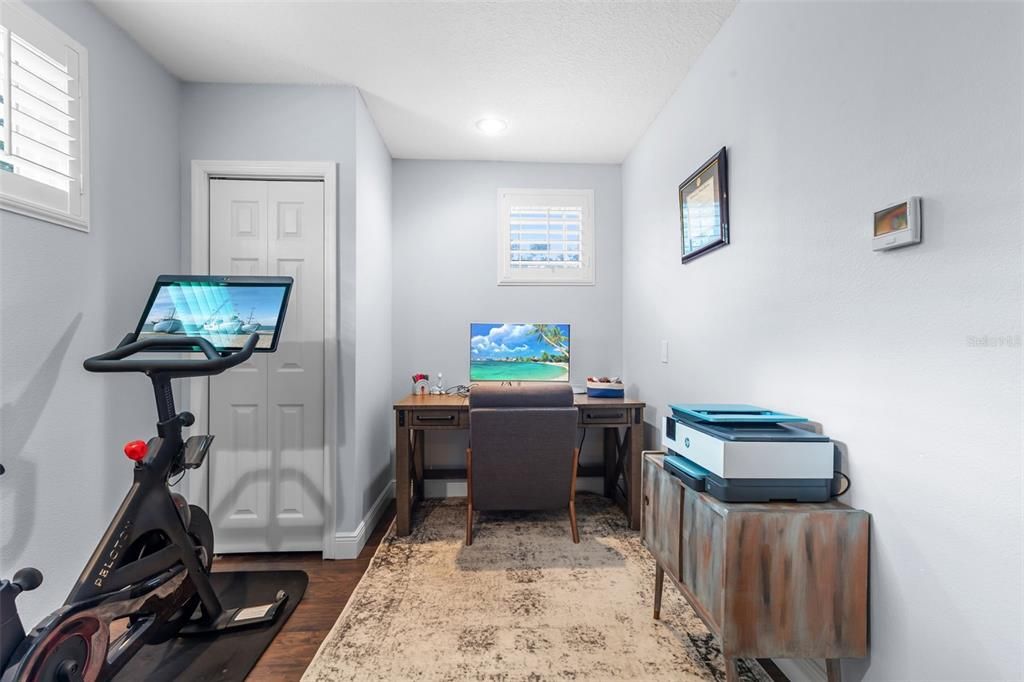 En Venta: $1,125,000 (5 camas, 3 baños, 3947 Pies cuadrados)