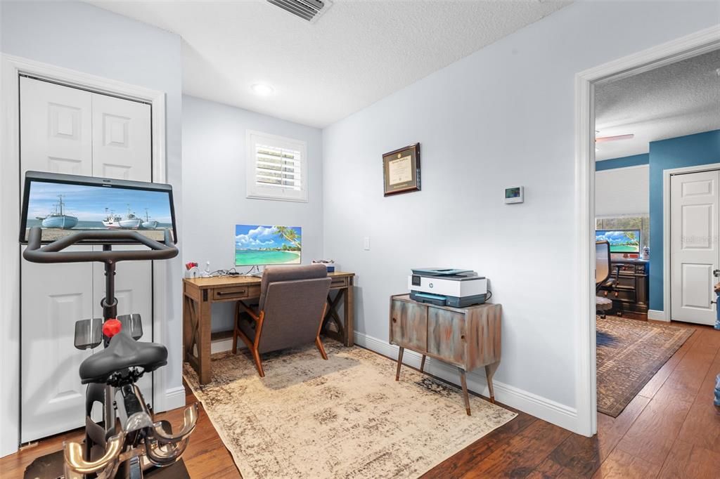 En Venta: $1,125,000 (5 camas, 3 baños, 3947 Pies cuadrados)