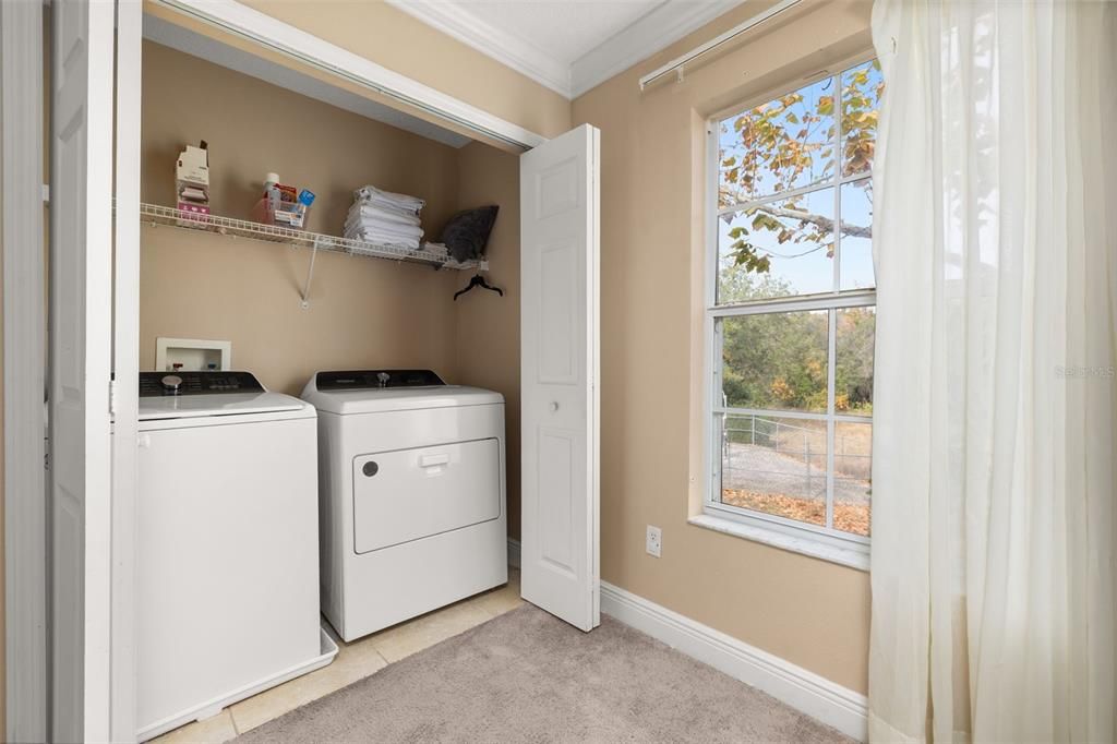 For Sale: $320,000 (4 beds, 2 baths, 1862 Square Feet)