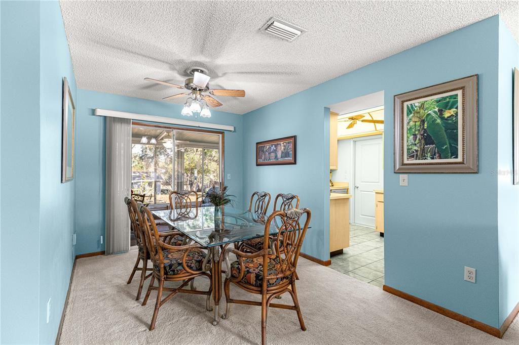 For Sale: $174,900 (2 beds, 2 baths, 1040 Square Feet)