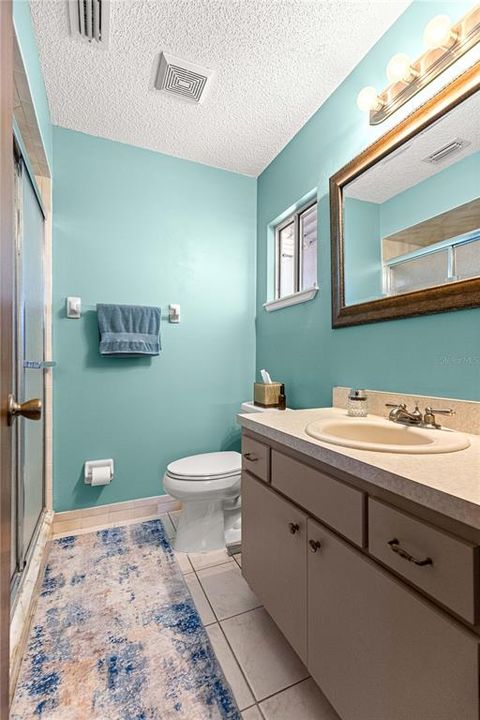 For Sale: $174,900 (2 beds, 2 baths, 1040 Square Feet)