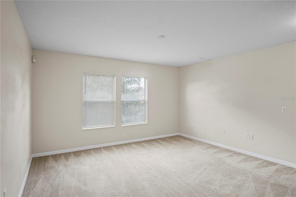 For Sale: $315,000 (3 beds, 2 baths, 2212 Square Feet)