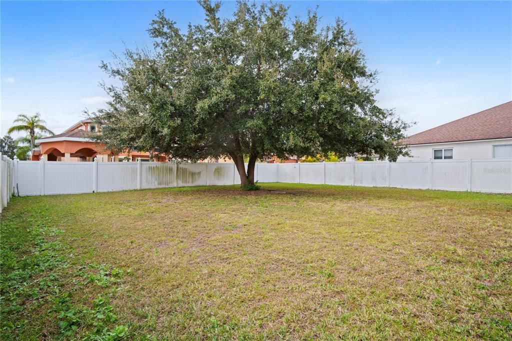 For Sale: $315,000 (3 beds, 2 baths, 2212 Square Feet)