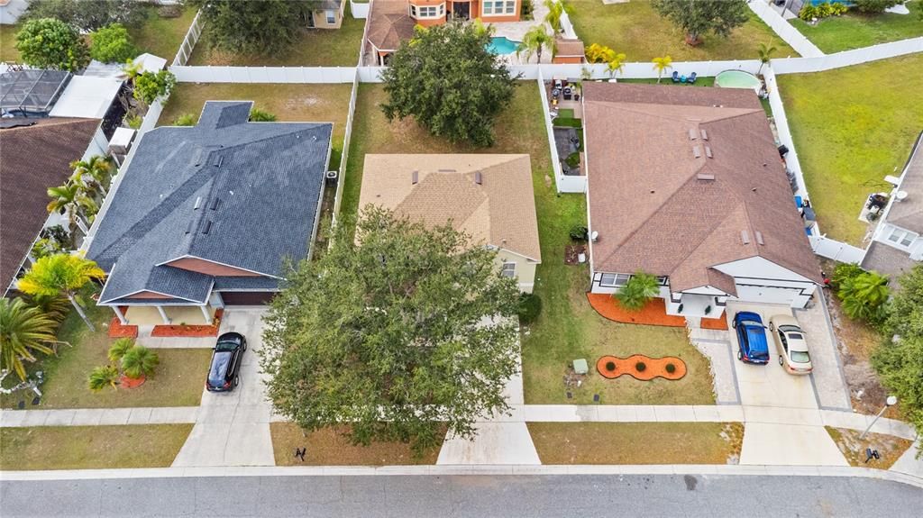 For Sale: $315,000 (3 beds, 2 baths, 2212 Square Feet)