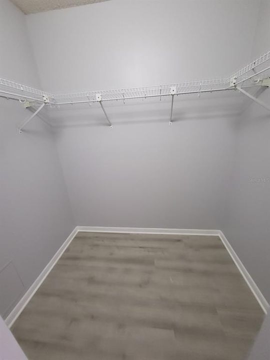 For Rent: $3,000 (2 beds, 2 baths, 1355 Square Feet)