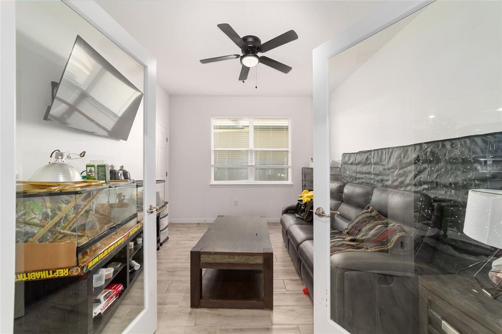 For Sale: $459,000 (4 beds, 3 baths, 3034 Square Feet)