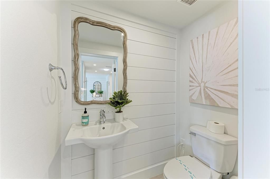 En Venta: $2,495,000 (4 camas, 3 baños, 2203 Pies cuadrados)