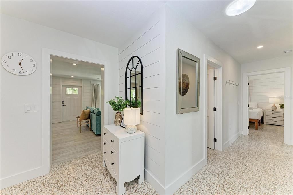 En Venta: $2,495,000 (4 camas, 3 baños, 2203 Pies cuadrados)