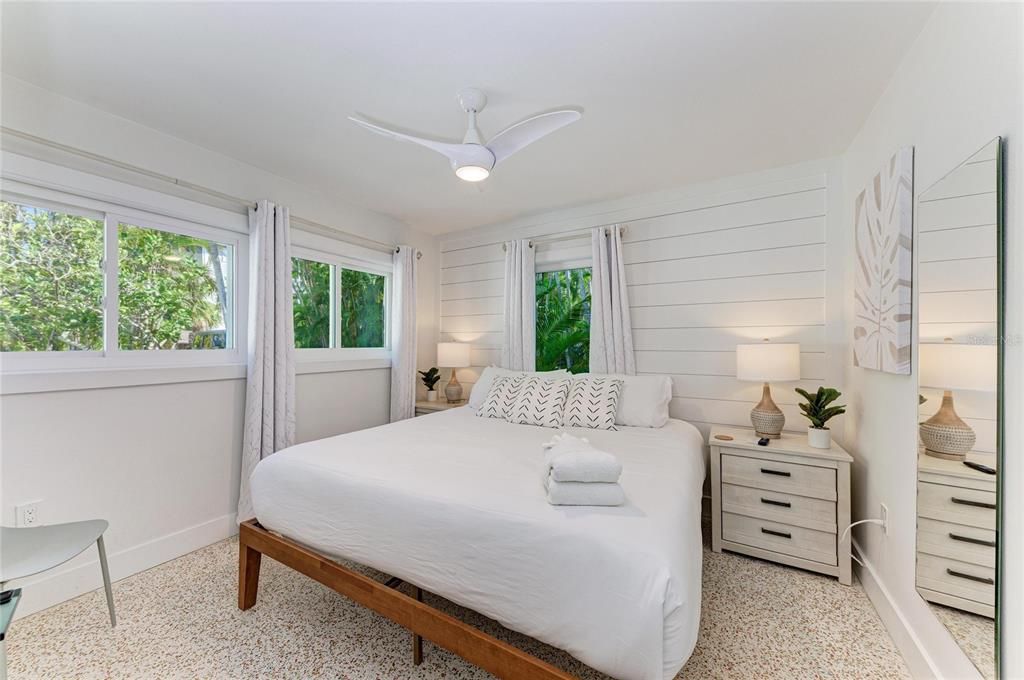 En Venta: $2,495,000 (4 camas, 3 baños, 2203 Pies cuadrados)