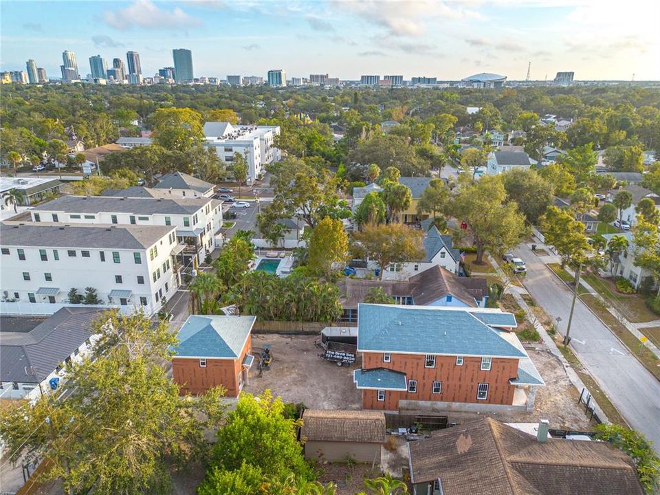 For Sale: $1,850,000 (5 beds, 4 baths, 3402 Square Feet)