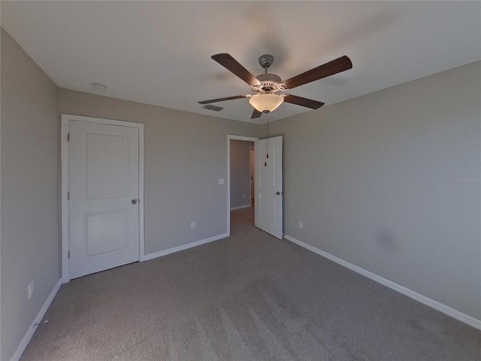 For Rent: $2,379 (5 beds, 2 baths, 2388 Square Feet)