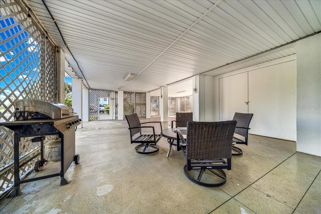 На продажу: $475,000 (3 спален, 2 ванн, 1700 Квадратных фут)