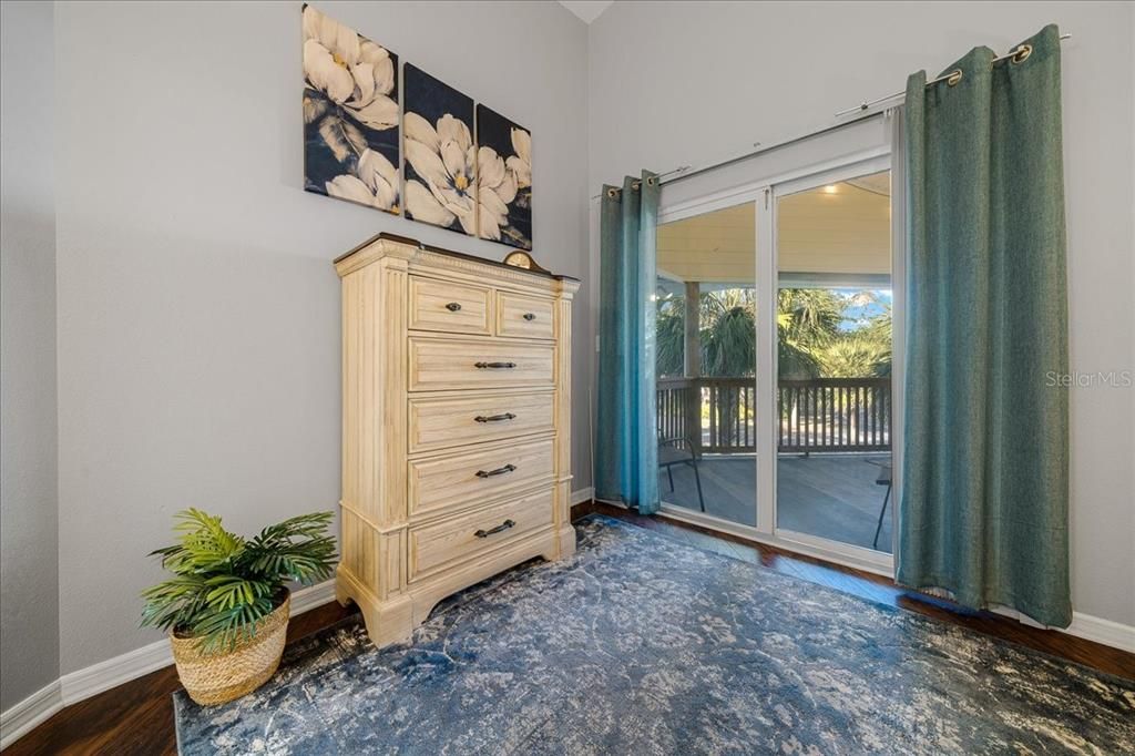 На продажу: $475,000 (3 спален, 2 ванн, 1700 Квадратных фут)