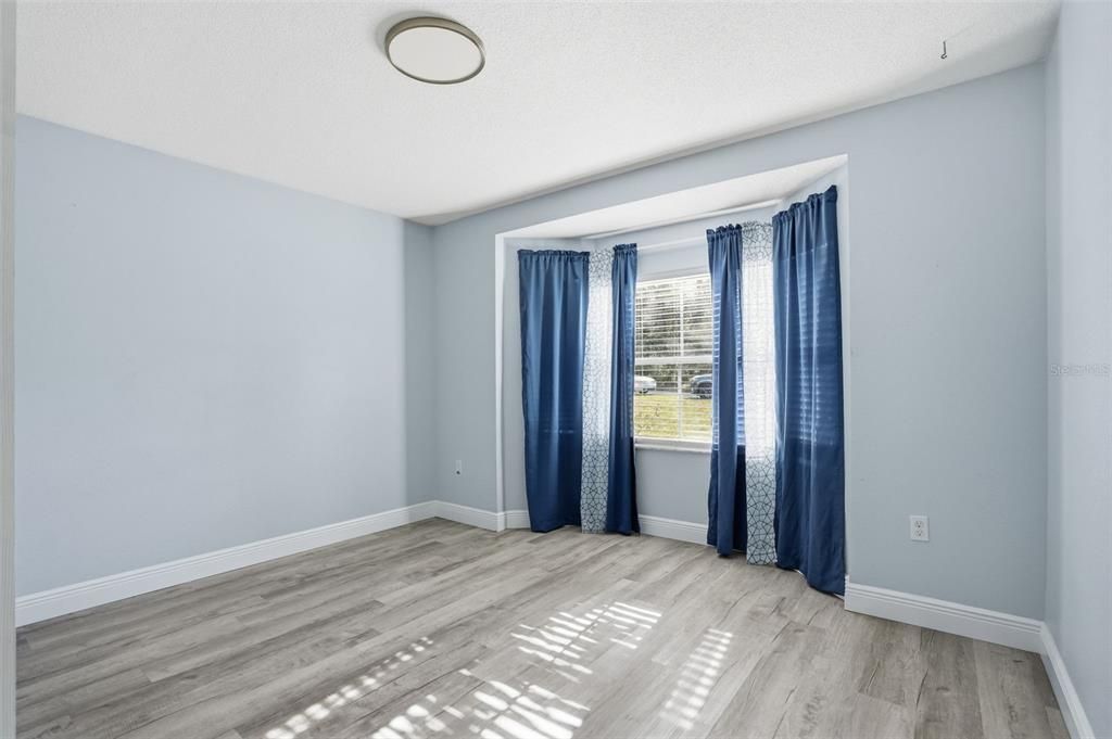 En Venta: $315,000 (3 camas, 2 baños, 1496 Pies cuadrados)