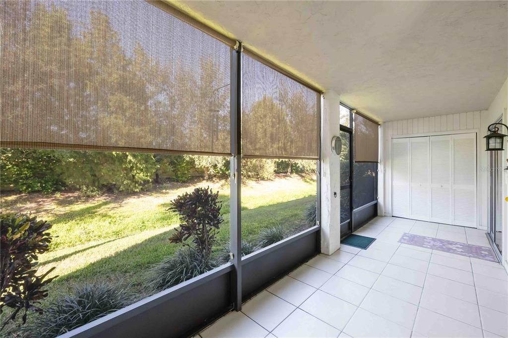 На продажу: $215,000 (2 спален, 2 ванн, 1047 Квадратных фут)