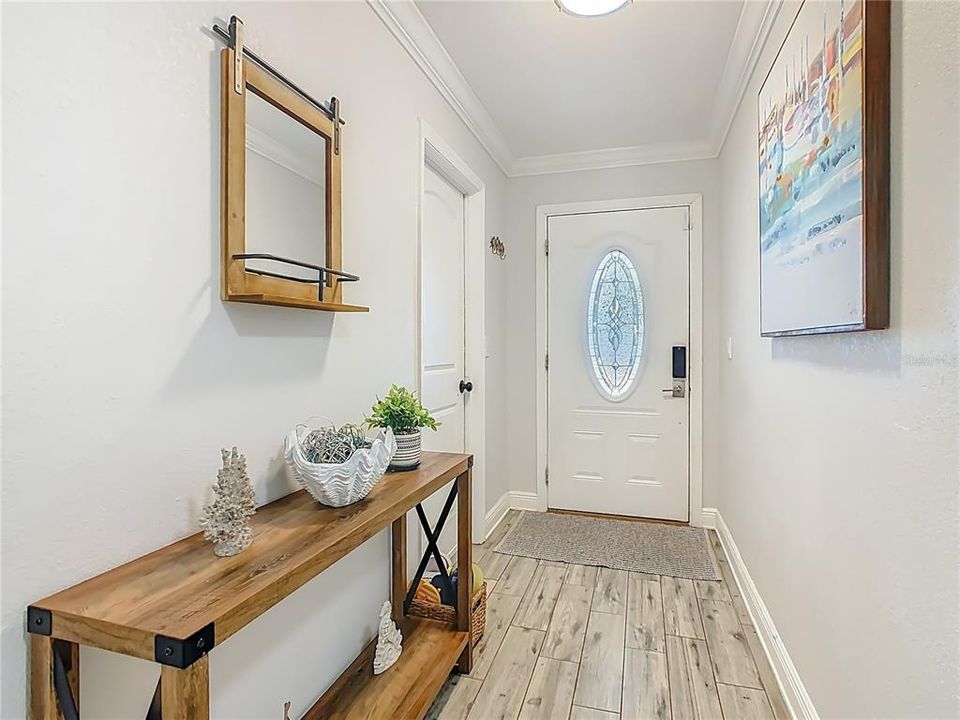 For Sale: $495,000 (3 beds, 2 baths, 1367 Square Feet)