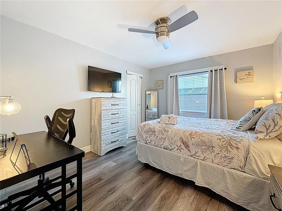 For Sale: $495,000 (3 beds, 2 baths, 1367 Square Feet)