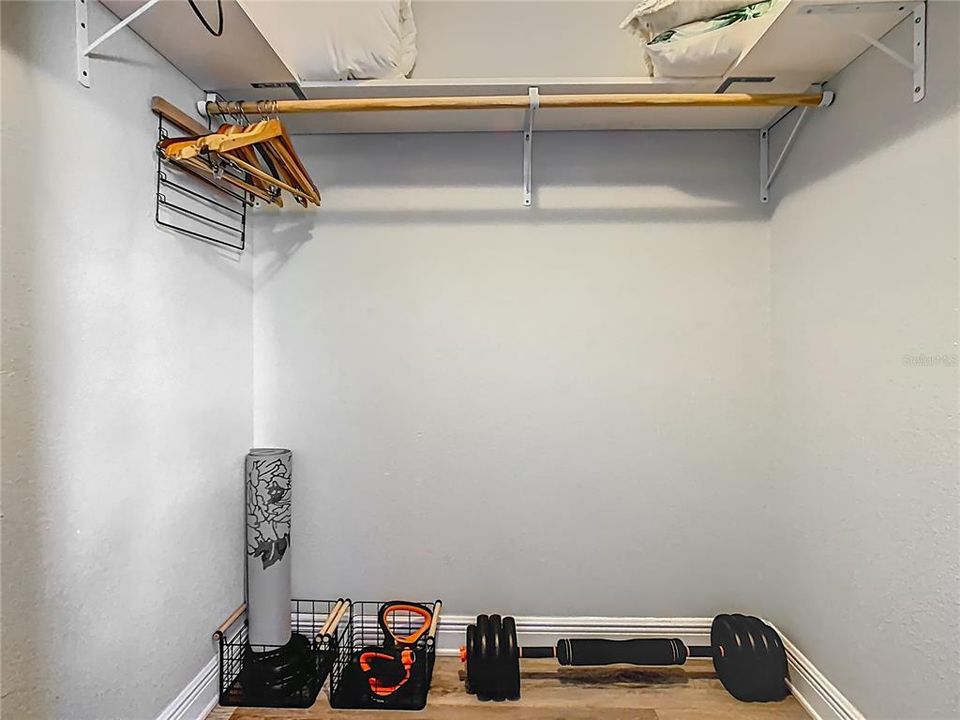 For Sale: $495,000 (3 beds, 2 baths, 1367 Square Feet)