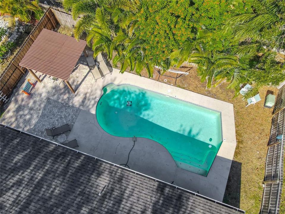 For Sale: $495,000 (3 beds, 2 baths, 1367 Square Feet)