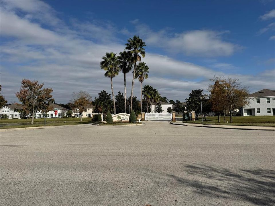 待售: $214,900 (2 贝兹, 2 浴室, 1185 平方英尺)