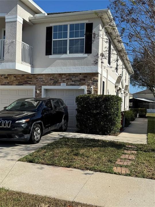 待售: $214,900 (2 贝兹, 2 浴室, 1185 平方英尺)