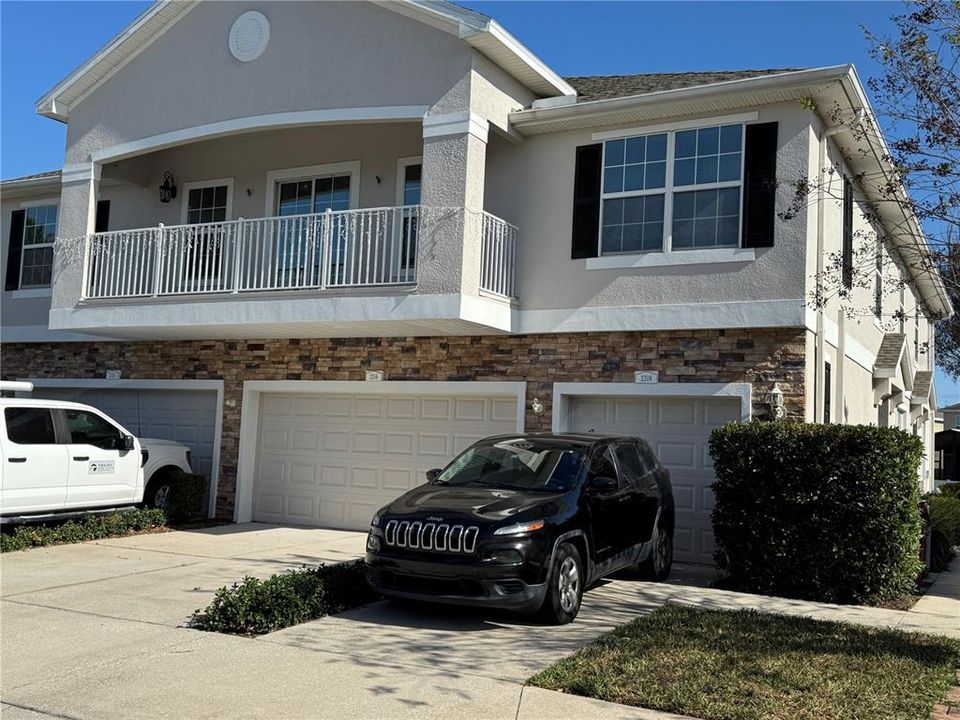 待售: $214,900 (2 贝兹, 2 浴室, 1185 平方英尺)