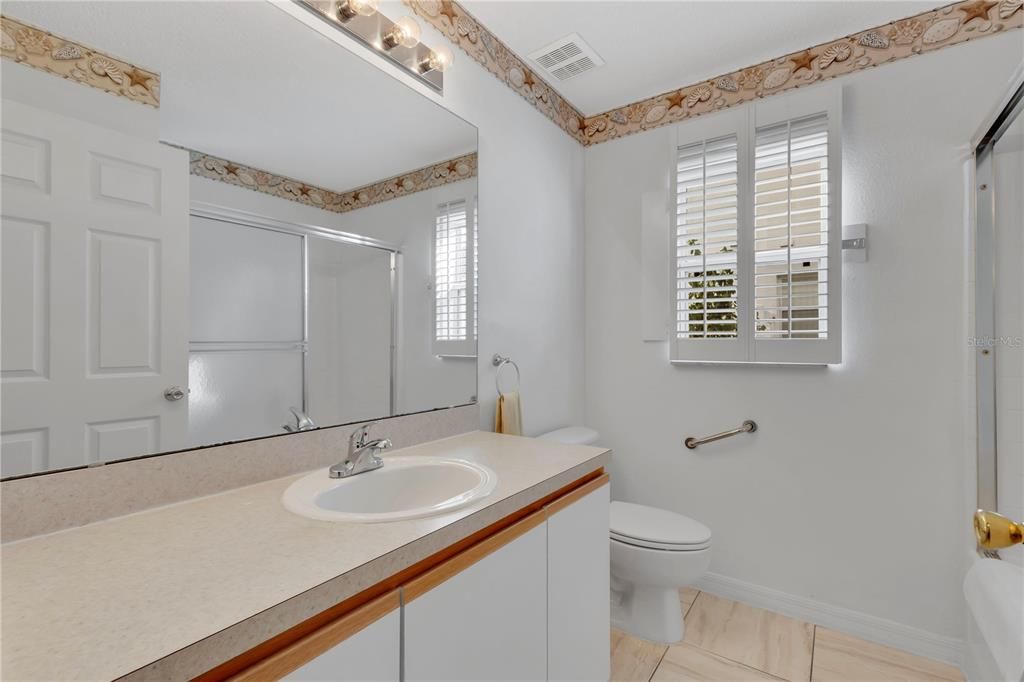 For Sale: $350,000 (3 beds, 2 baths, 1908 Square Feet)