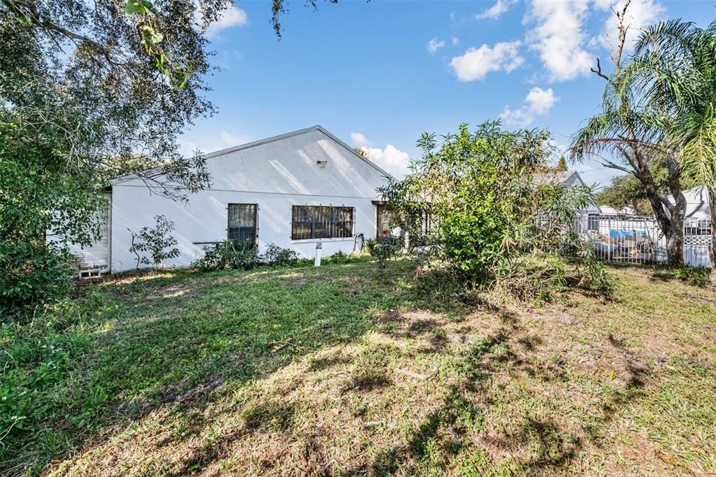 На продажу: $225,000 (3 спален, 2 ванн, 1506 Квадратных фут)