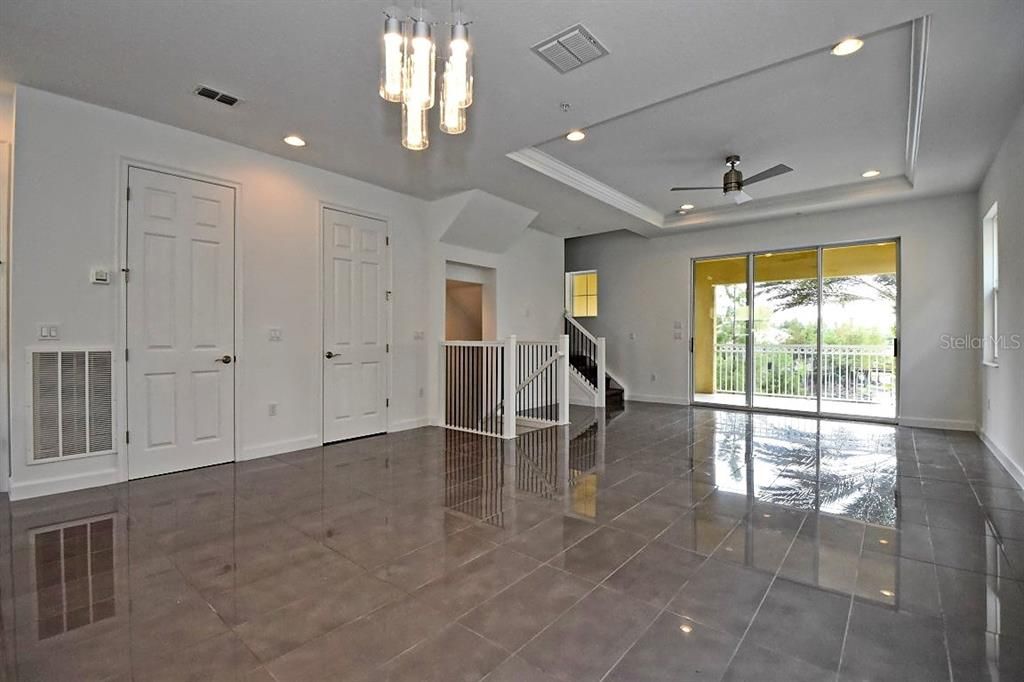 En Renta: $2,995 (3 camas, 3 baños, 2187 Pies cuadrados)