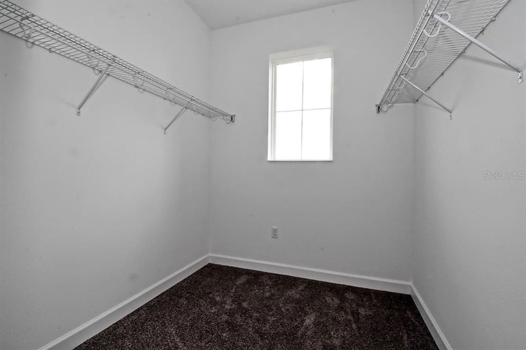 En Renta: $2,995 (3 camas, 3 baños, 2187 Pies cuadrados)