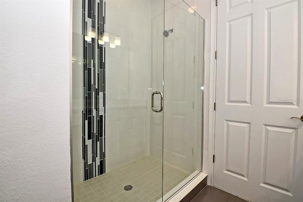 En Renta: $2,995 (3 camas, 3 baños, 2187 Pies cuadrados)