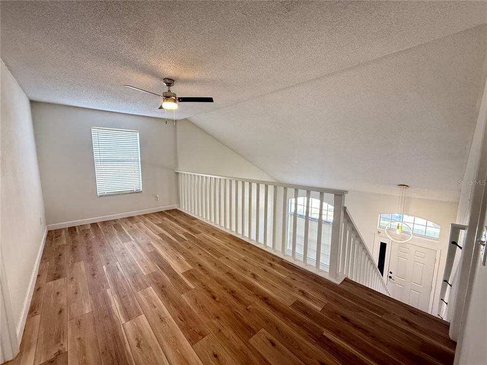 For Rent: $2,600 (4 beds, 2 baths, 1938 Square Feet)