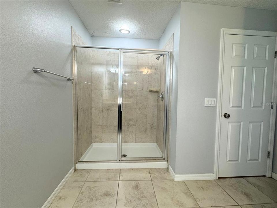 For Sale: $289,900 (3 beds, 2 baths, 1548 Square Feet)