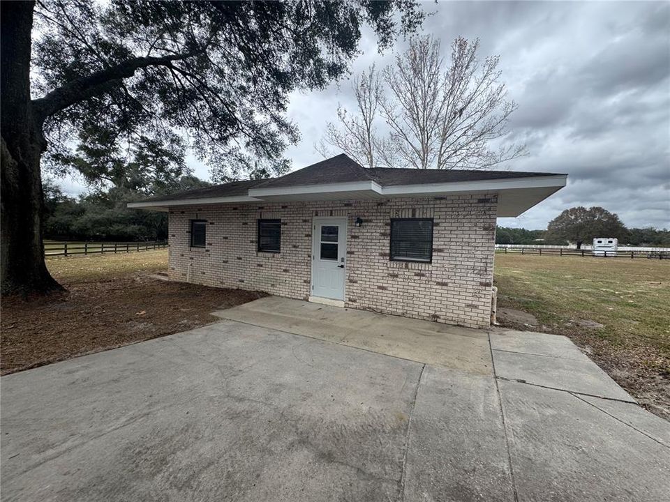 出租: $3,500 (3 贝兹, 2 浴室, 2309 平方英尺)