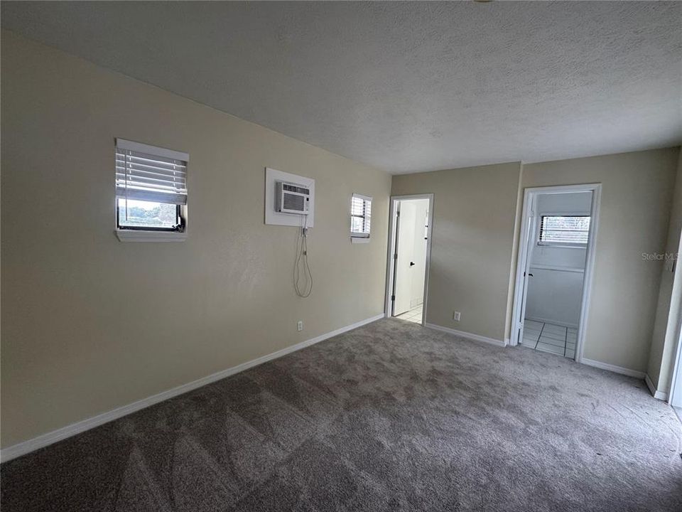 出租: $3,500 (3 贝兹, 2 浴室, 2309 平方英尺)