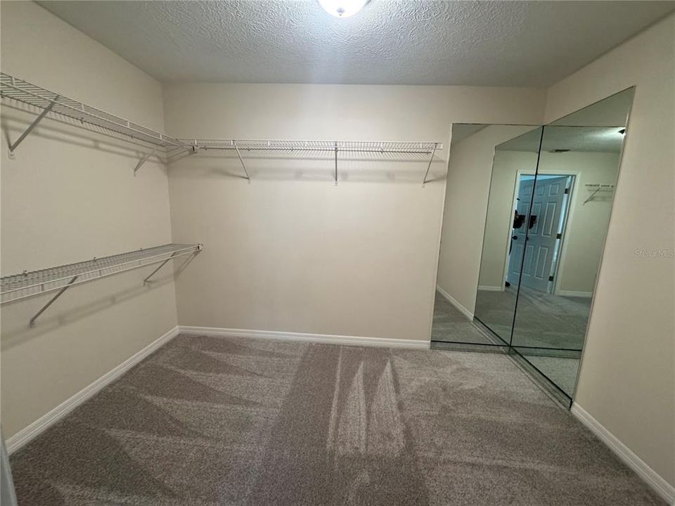 出租: $3,500 (3 贝兹, 2 浴室, 2309 平方英尺)