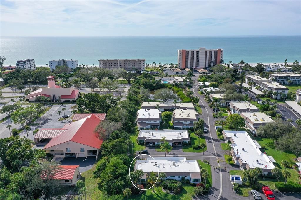 For Sale: $459,000 (2 beds, 2 baths, 1270 Square Feet)