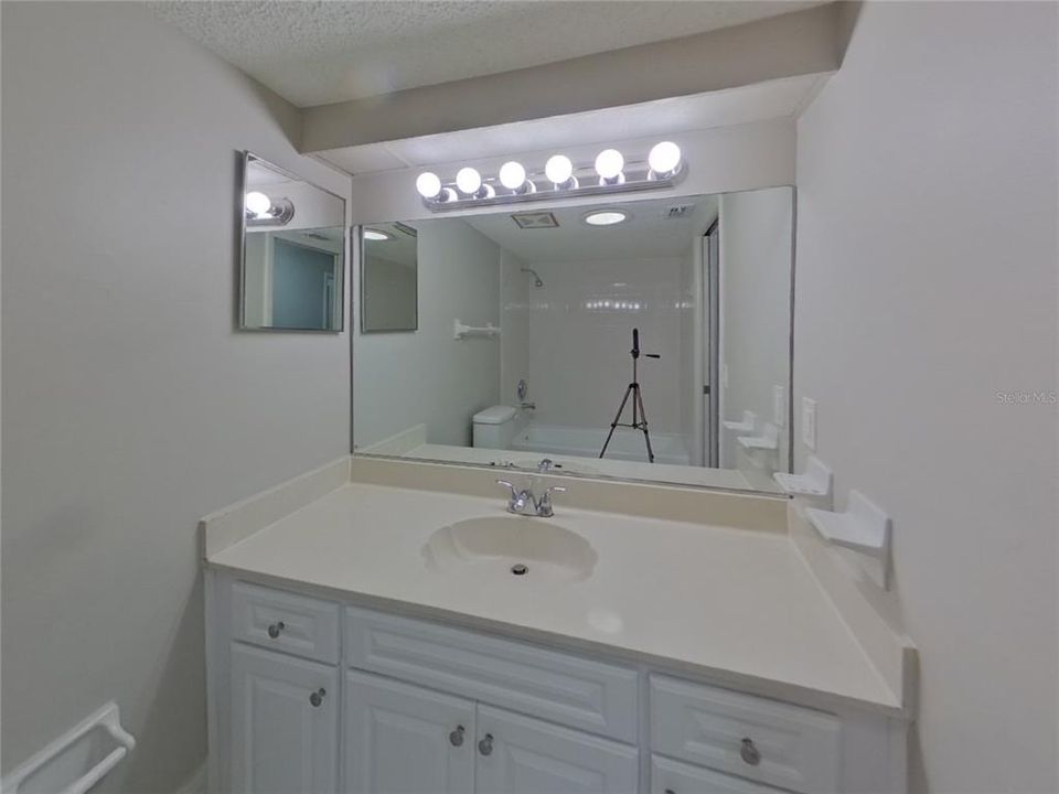 В аренду: $2,699 (4 спален, 2 ванн, 2239 Квадратных фут)