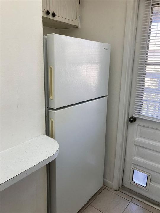 For Sale: $77,900 (1 beds, 1 baths, 680 Square Feet)